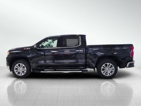Used 2022 Chevrolet Silverado 1500 LTZ w/ LTZ Convenience Package II AWD/4WD image 4