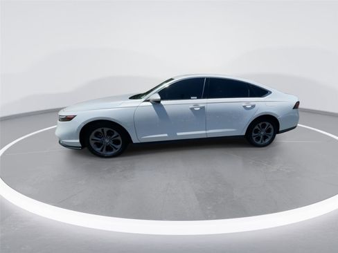 Used 2023 Honda Accord EX image 5