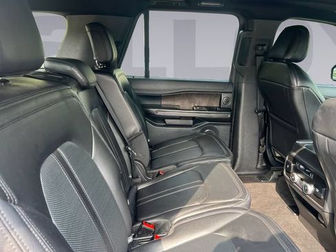 Used 2021 Ford Expedition Max Limited AWD/4WD image 18