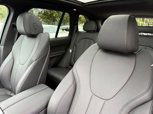 Certified 2022 BMW X5 xDrive40i w/ Climate Comfort Package image 21