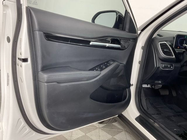 Used 2025 Kia Seltos S FWD image 11
