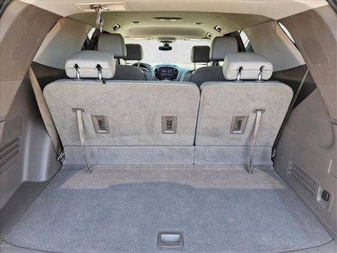 Used 2021 Chevrolet Traverse Premier AWD/4WD image 5