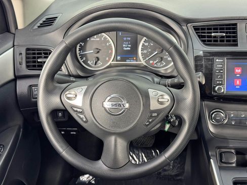 Used 2019 Nissan Sentra S image 18