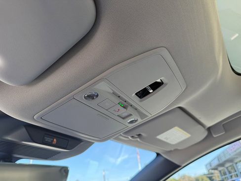 New 2026 Nissan Leaf Platinum+ image 24