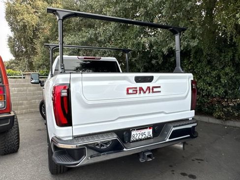 Used 2025 GMC Sierra 2500 SLT AWD/4WD image 6
