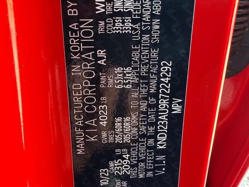 Used 2024 Kia Soul LX w/ Option Group 015 FWD image 34