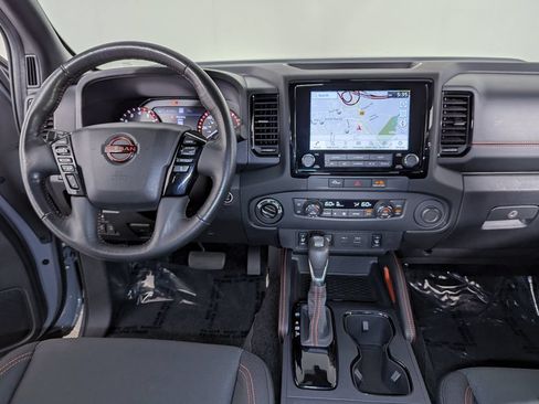 Used 2023 Nissan Frontier PRO-4X w/ Pro Convenience Package AWD/4WD image 18