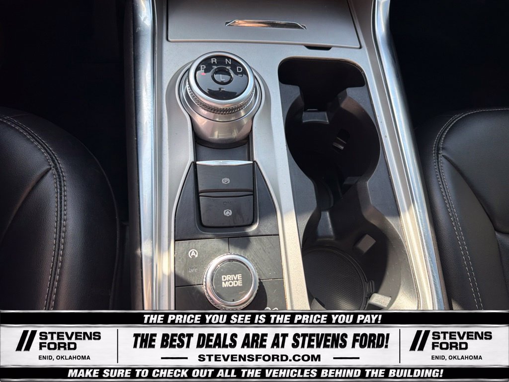 Used 2024 Ford Explorer XLT w/ Equipment Group 202A AWD/4WD image 25