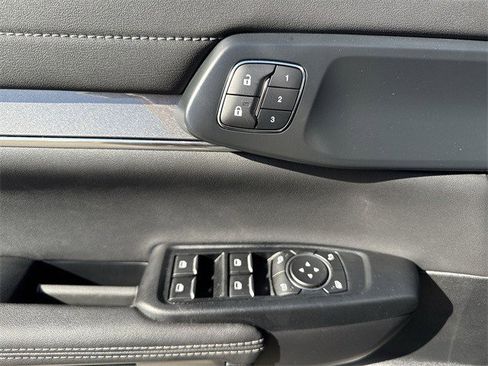 Used 2024 Ford Ranger Lariat w/ FX4 Off-Road Package image 27