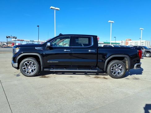 New 2026 GMC Sierra 1500 SLT w/ SLT Premium Plus Package AWD/4WD image 8
