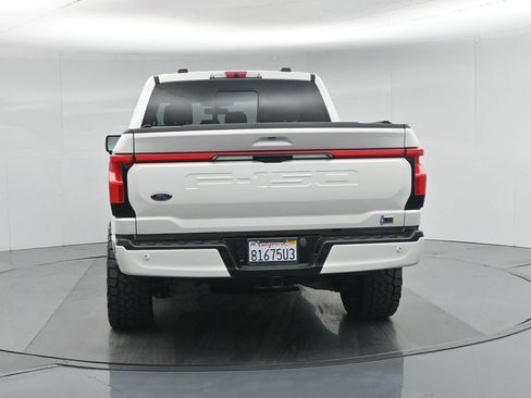 Used 2023 Ford F150 Lightning Platinum image 27