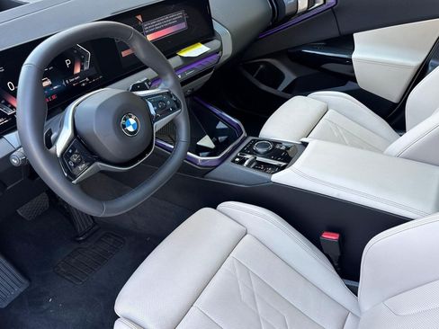Used 2026 BMW X3 xDrive30i w/ Premium Package AWD/4WD image 4