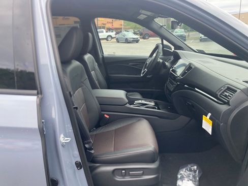 New 2026 Honda Ridgeline Black Edition image 5