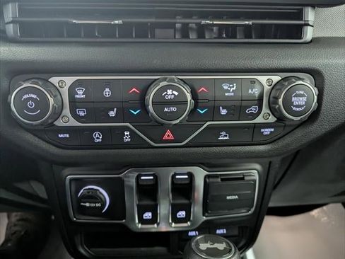 New 2026 Jeep Wrangler Sport image 38