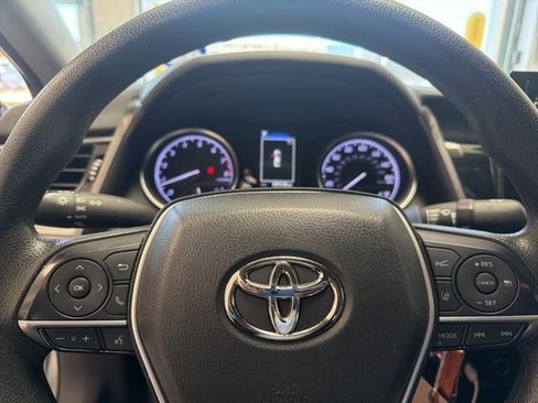 Certified 2022 Toyota Camry LE image 10