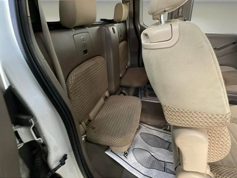 Used 2013 Nissan Frontier SV w/ SV Value Truck Pkg image 14