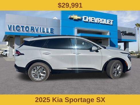 Used 2025 Kia Sportage SX FWD image 2