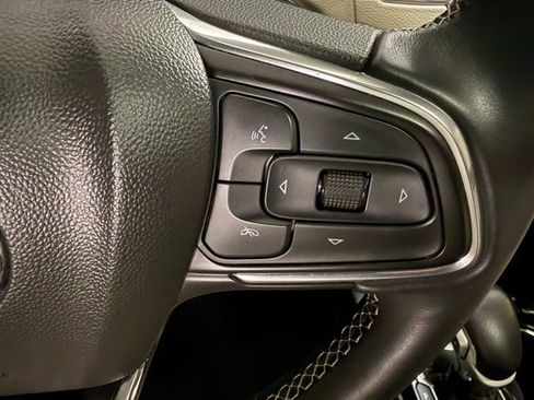 Used 2023 Buick Encore GX Essence w/ Experience Buick Package image 18