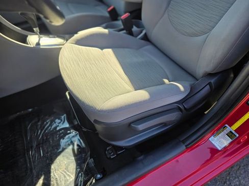 Used 2017 Hyundai Accent SE image 15