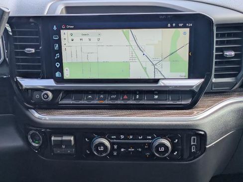 Certified 2026 Chevrolet Silverado 1500 LT AWD/4WD image 18