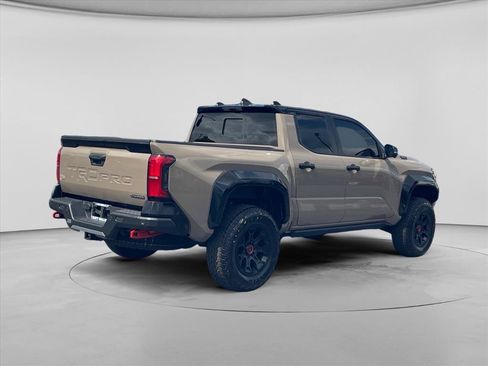 Used 2025 Toyota Tacoma TRD Pro w/ Tow Tech Package AWD/4WD image 8