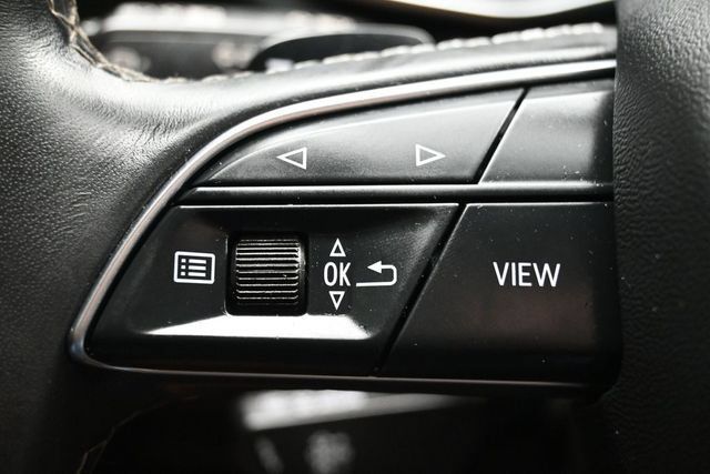 Used 2022 Audi Q8 Premium AWD/4WD image 23