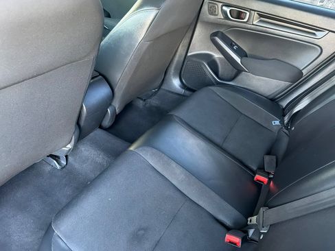 Used 2023 Honda Civic Sport image 12