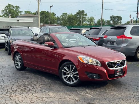 Used 2011 Volvo C70 T5 w/ Multimedia Pkg image 4