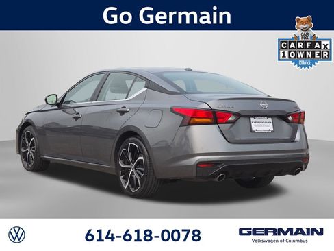 Used 2024 Nissan Altima 2.5 SR FWD image 10