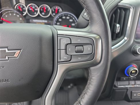 Used 2022 Chevrolet Silverado 1500 RST image 17