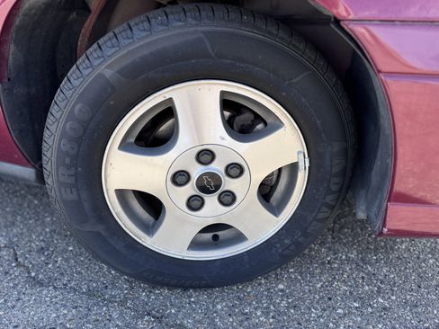 Used 2005 Chevrolet Malibu Classic image 50