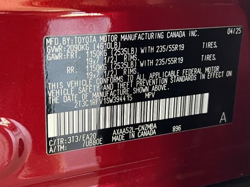 Used 2025 Toyota RAV4 XLE Premium FWD image 28