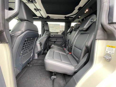 New 2025 Ford Bronco Badlands image 20