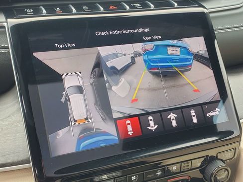 Used 2024 Jeep Grand Cherokee Limited w/ Luxury Tech Group II image 23