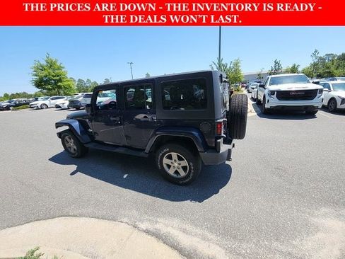 Used 2013 Jeep Wrangler Unlimited Sport AWD/4WD image 10