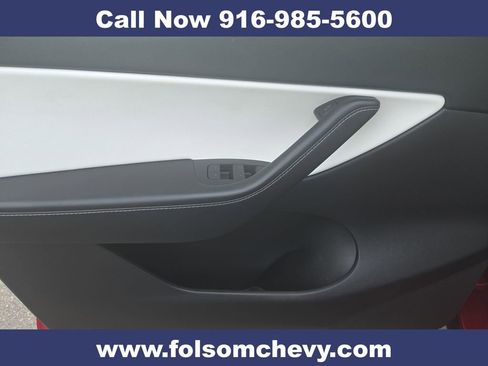 Used 2021 Tesla Model Y Long Range AWD/4WD image 23