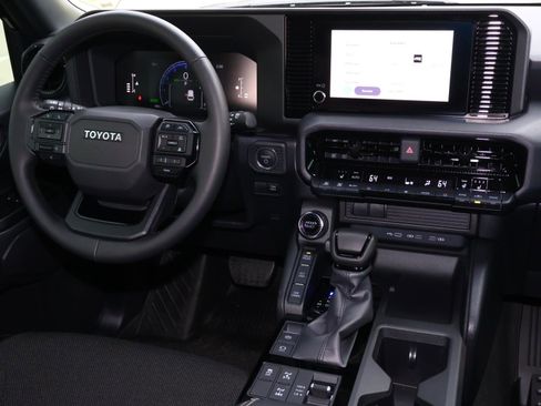 Used 2025 Toyota Land Cruiser 1958 image 10