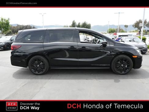 Used 2025 Honda Odyssey Sport-L image 5