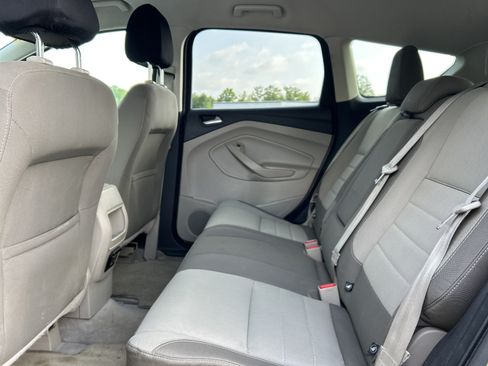 Used 2013 Ford Escape SE FWD image 17