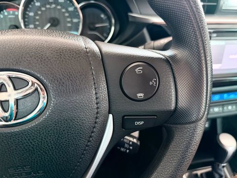 Used 2016 Toyota Corolla LE FWD image 22