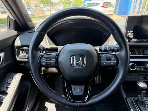Used 2023 Honda Civic Sport Touring image 7