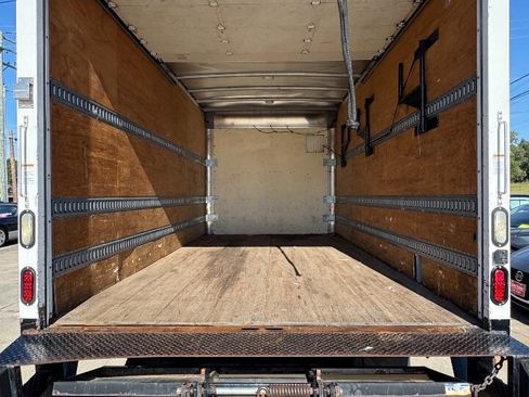 Used 2014 Chevrolet Express 3500 Extended image 19