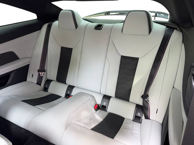Used 2022 BMW M4 Competition w/ M Carbon Exterior Package RWD image 10