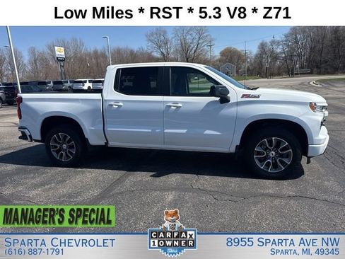 Used 2022 Chevrolet Silverado 1500 RST AWD/4WD image 2