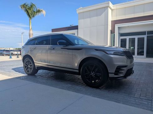 Certified 2026 Land Rover Range Rover Velar Dynamic SE AWD/4WD image 2