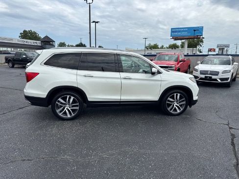 Used 2018 Honda Pilot Elite image 6