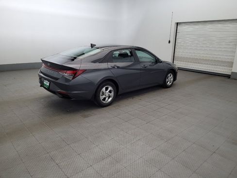 Used 2023 Hyundai Elantra SE FWD image 10