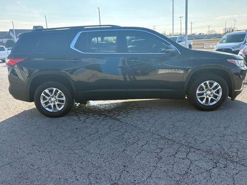 Used 2021 Chevrolet Traverse LT FWD image 4