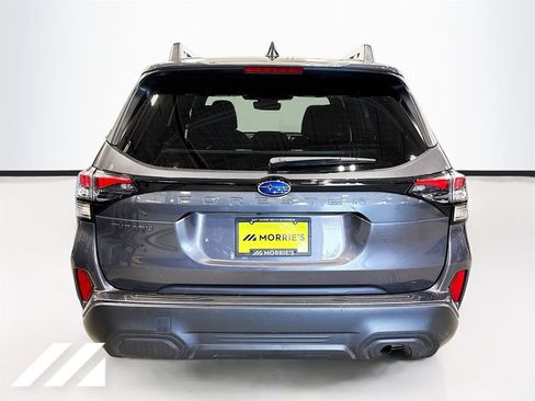 Used 2026 Subaru Forester Premium AWD/4WD image 6