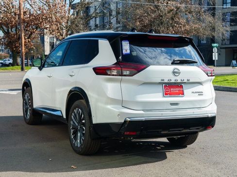 New 2026 Nissan Rogue Platinum w/ Tech Package AWD/4WD image 4